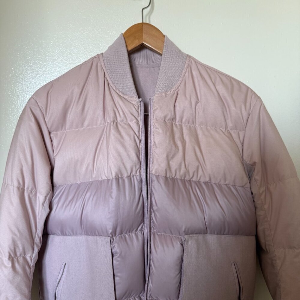 Lululemon Roam Far Reversible Wool Bomber Jacket In Porcelain Pink US 2​​​​ - Picture 3 of 8